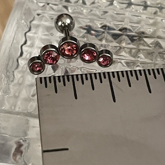 1Pc Pink CZ Surgical Stainless 16g Cartilage /Helix/Tragus Stud NWT - Picture 8 of 9